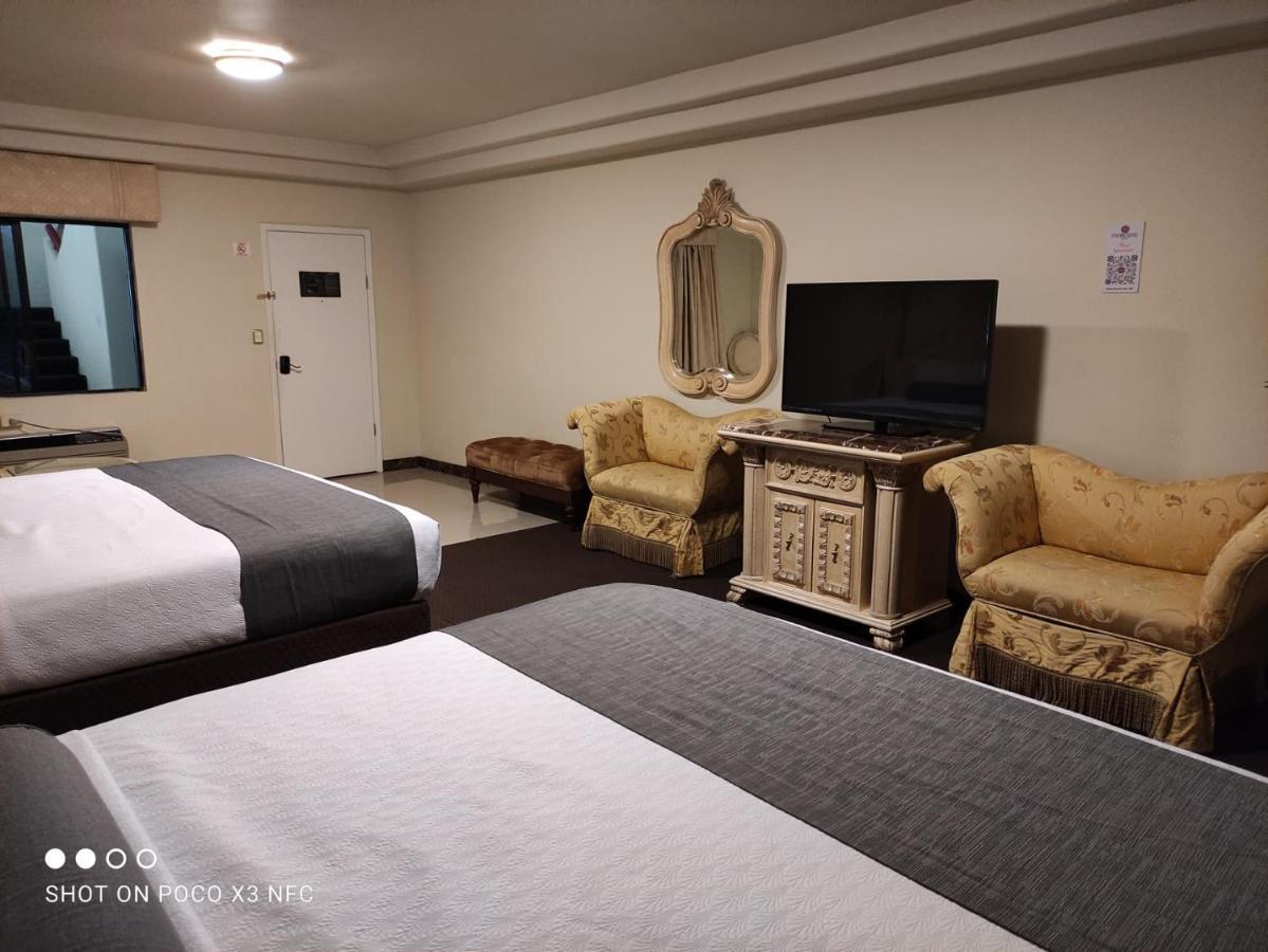 Hotel Frontiere Tijuana Buitenkant foto