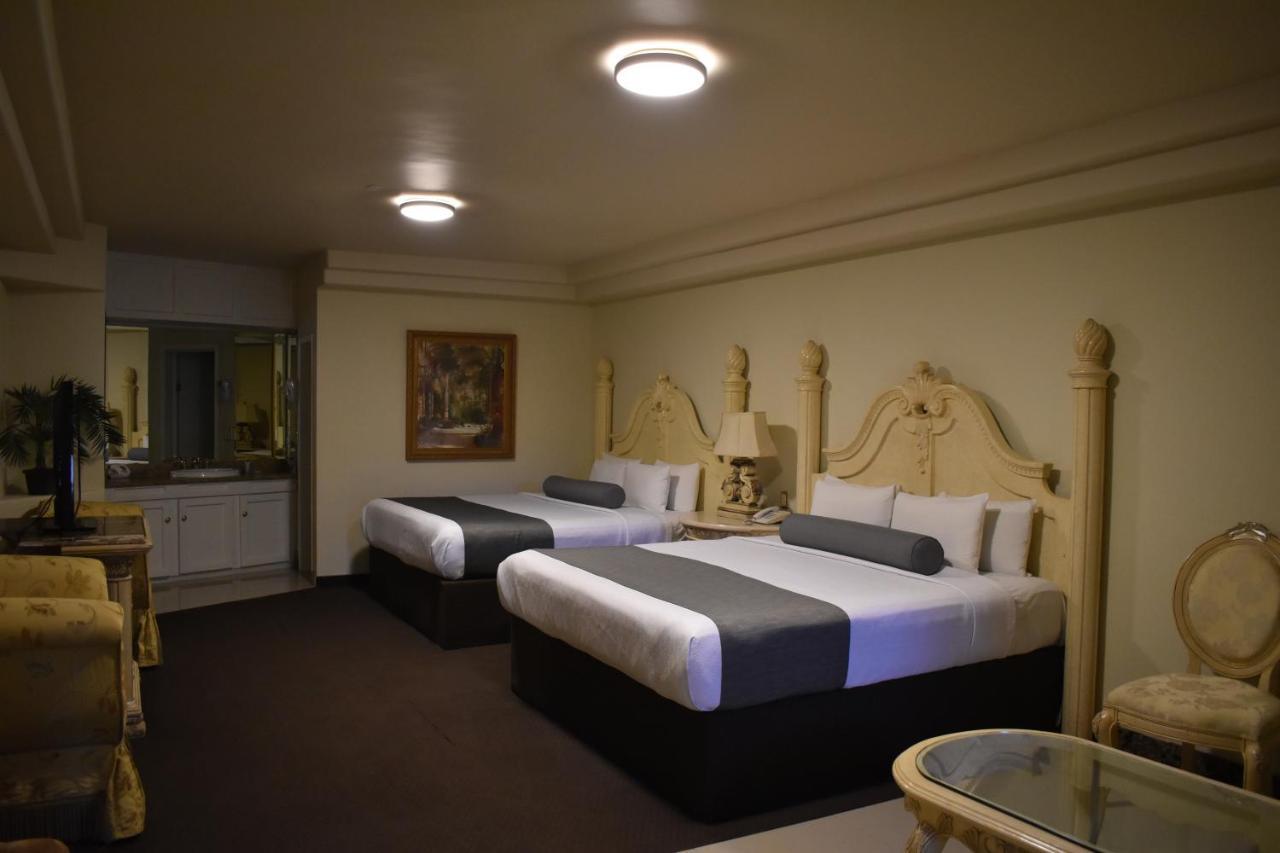 Hotel Frontiere Tijuana Buitenkant foto